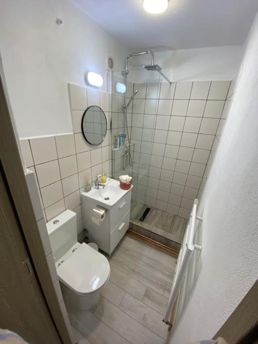 Black& White Apartment 브라쇼브 외부 사진
