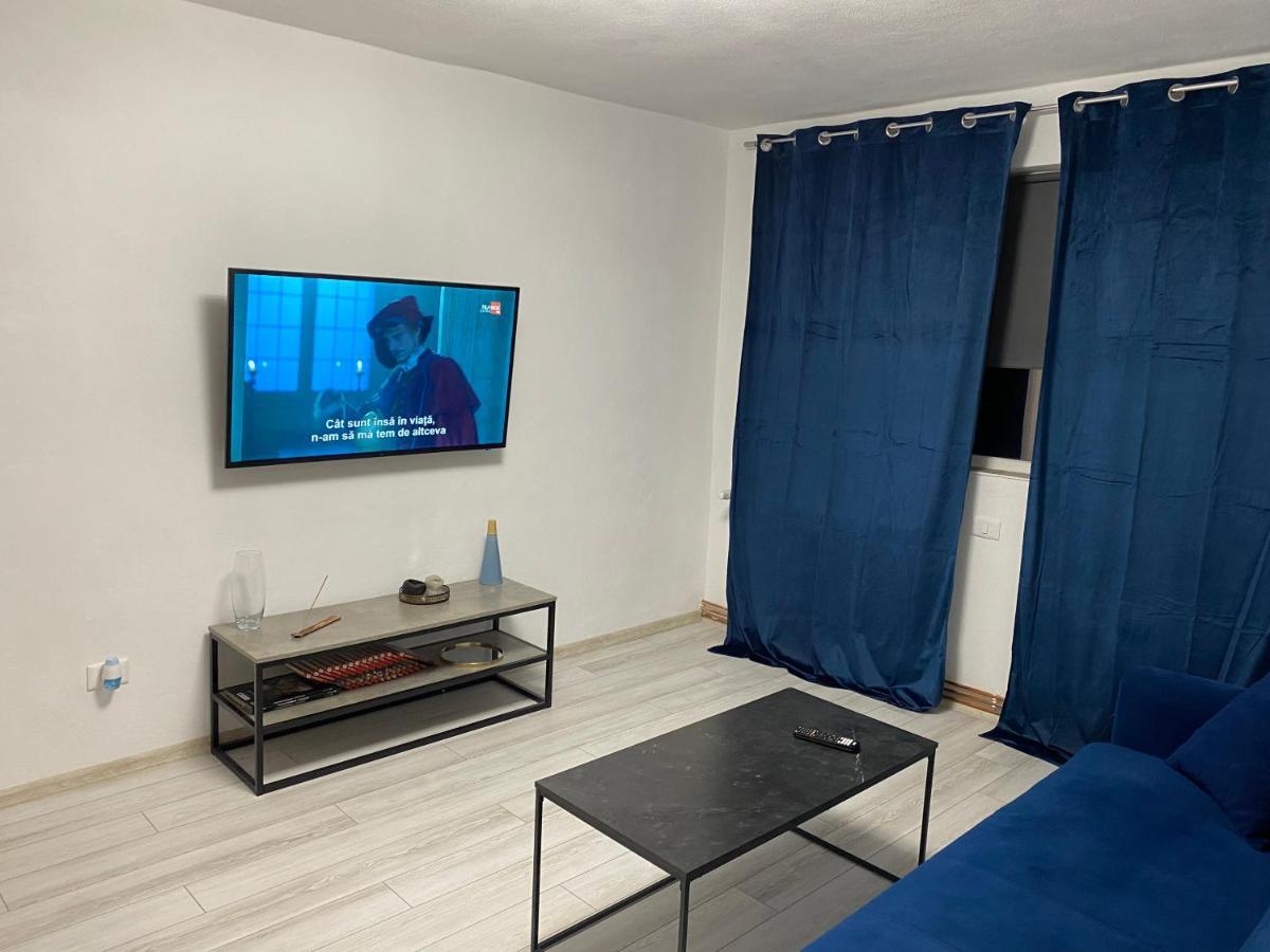 Black& White Apartment 브라쇼브 외부 사진