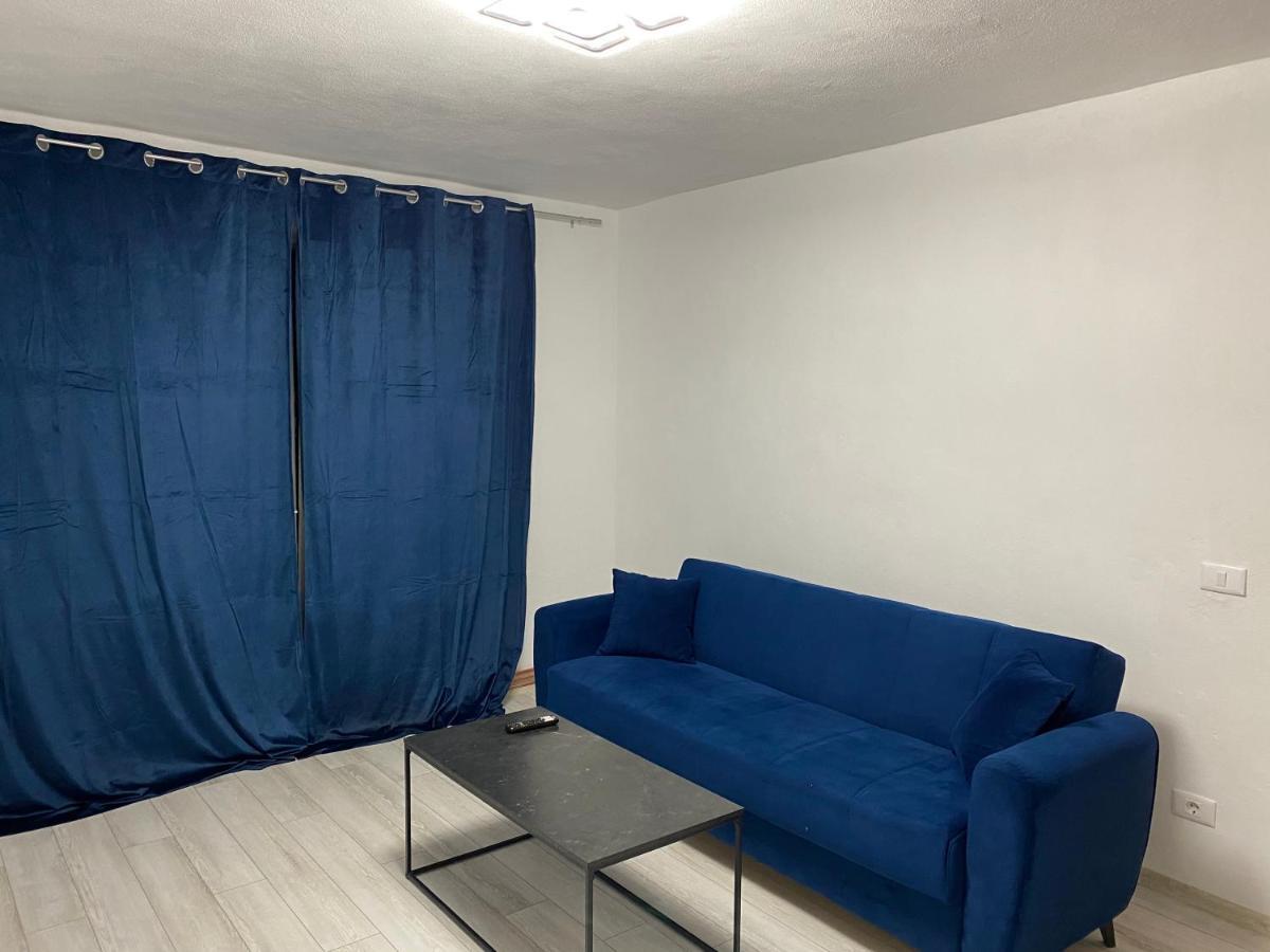 Black& White Apartment 브라쇼브 외부 사진